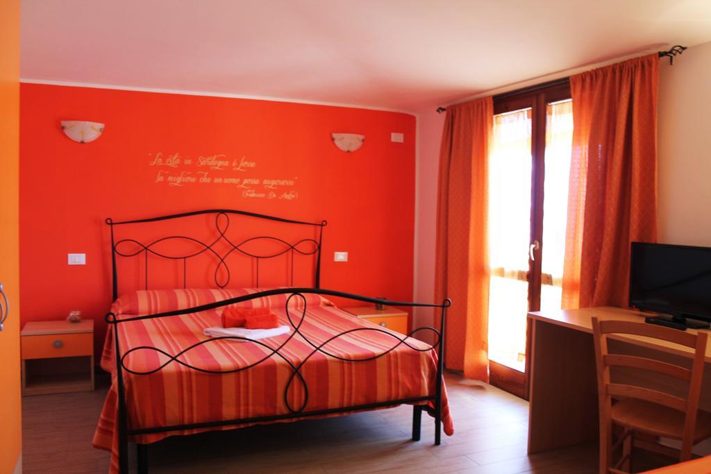 B&B L'Alba Nel Golfo กัสเตลซาร์โด ห้อง รูปภาพ