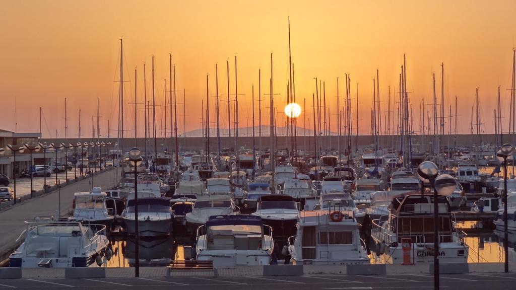 B&B L'Alba Nel Golfo กัสเตลซาร์โด ภายนอก รูปภาพ