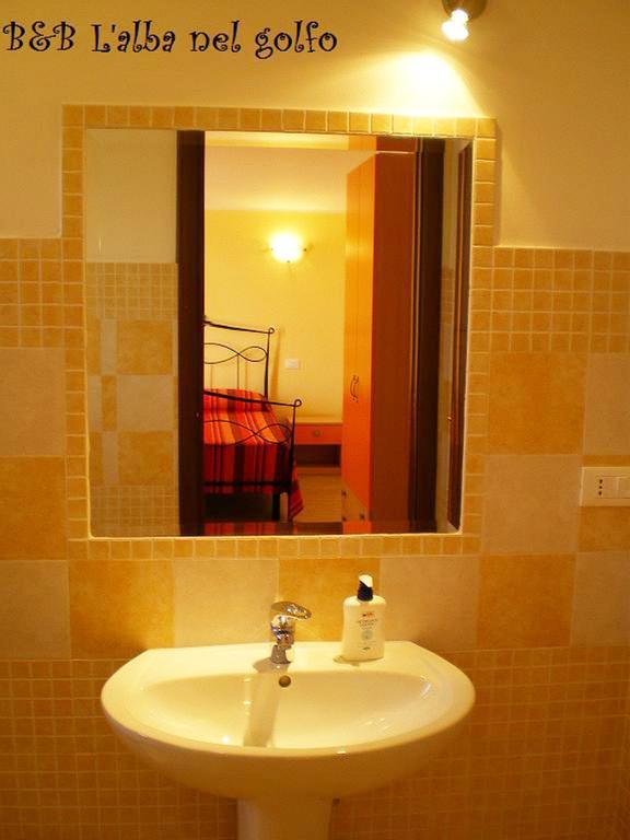 B&B L'Alba Nel Golfo กัสเตลซาร์โด ภายนอก รูปภาพ